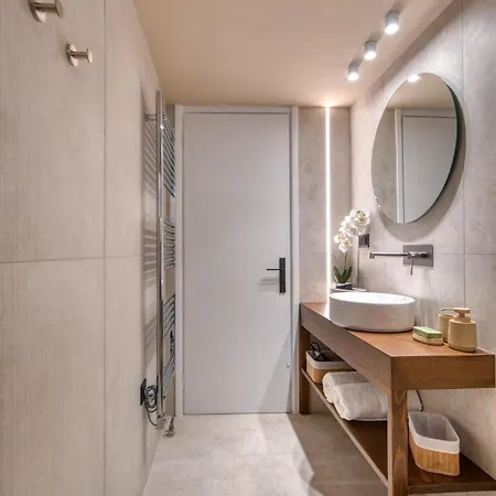 Апартаменты Noetic Living *